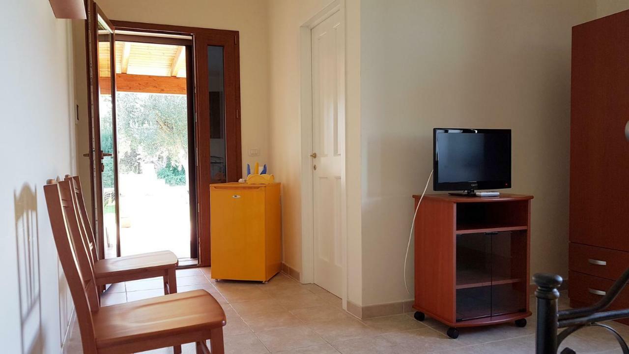Il Casale Di Zio Marco Villa ตอร์เรเคียนกา ภายนอก รูปภาพ