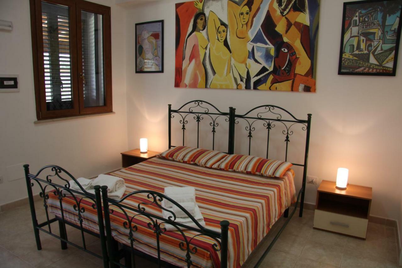Il Casale Di Zio Marco Villa ตอร์เรเคียนกา ภายนอก รูปภาพ
