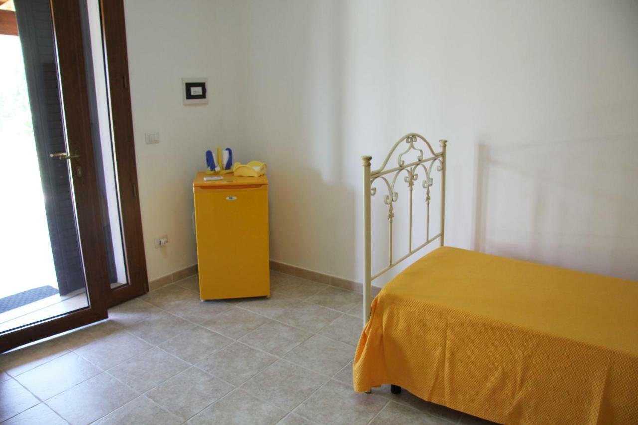 Il Casale Di Zio Marco Villa ตอร์เรเคียนกา ภายนอก รูปภาพ