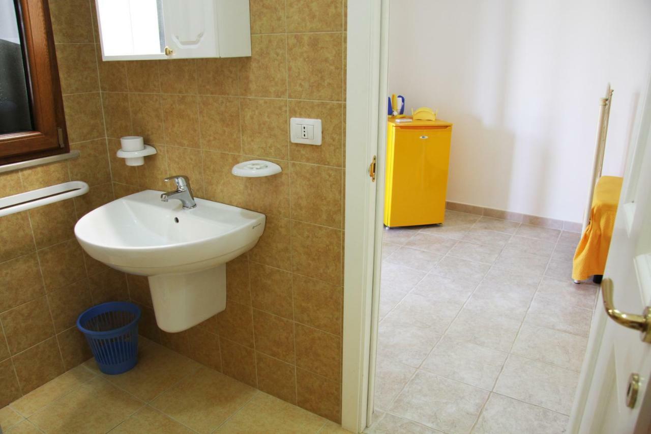 Il Casale Di Zio Marco Villa ตอร์เรเคียนกา ภายนอก รูปภาพ