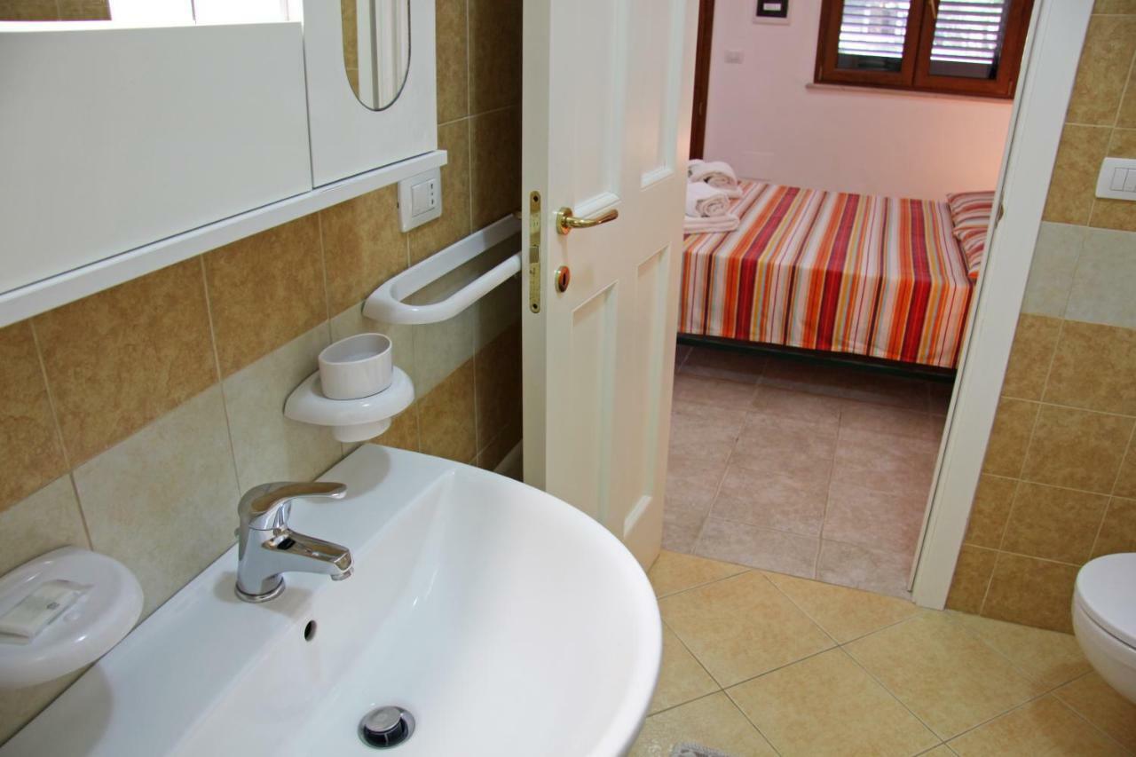 Il Casale Di Zio Marco Villa ตอร์เรเคียนกา ภายนอก รูปภาพ