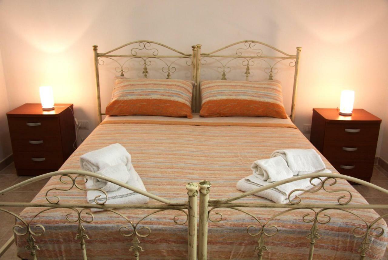 Il Casale Di Zio Marco Villa ตอร์เรเคียนกา ภายนอก รูปภาพ