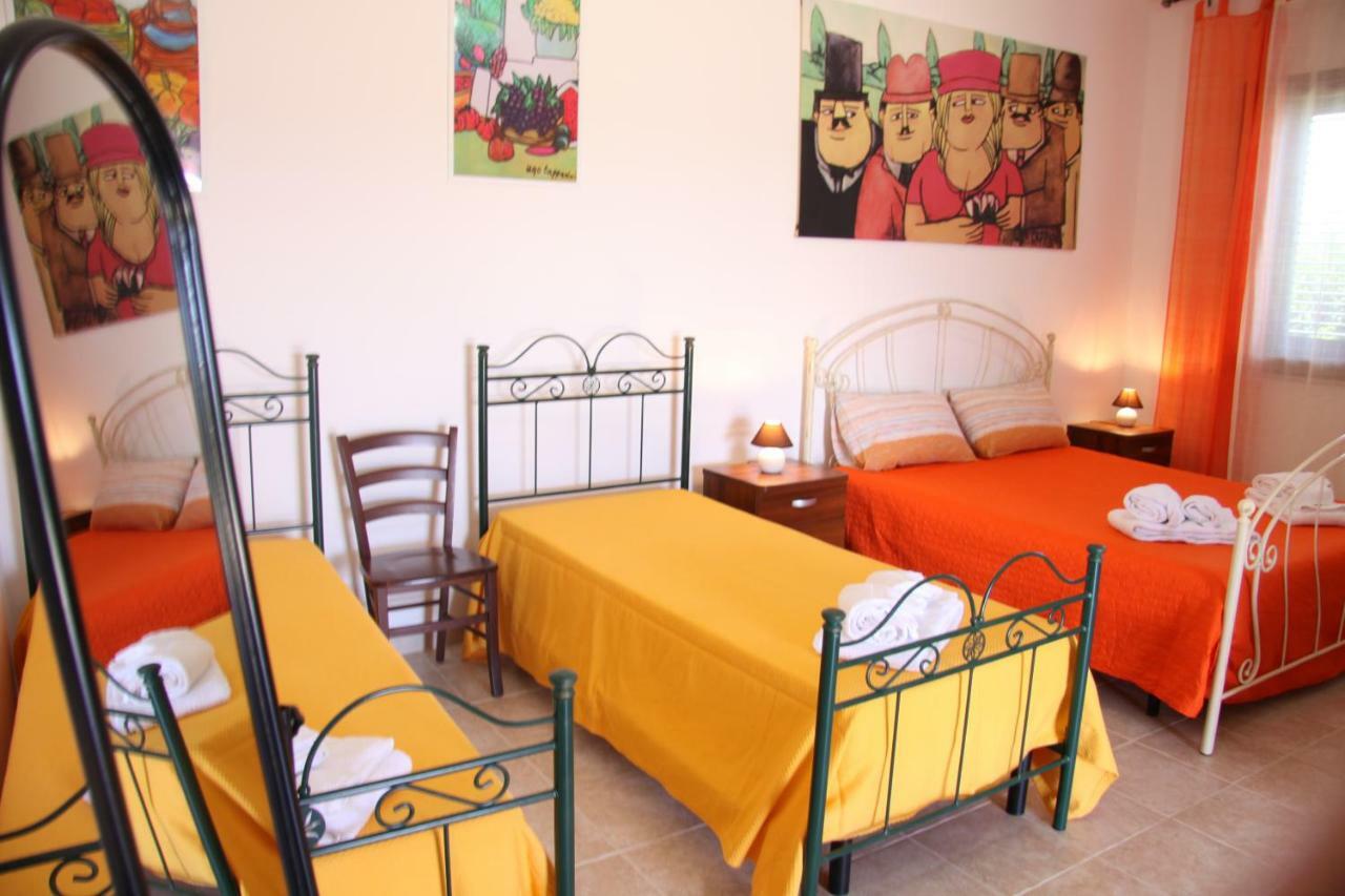Il Casale Di Zio Marco Villa ตอร์เรเคียนกา ภายนอก รูปภาพ